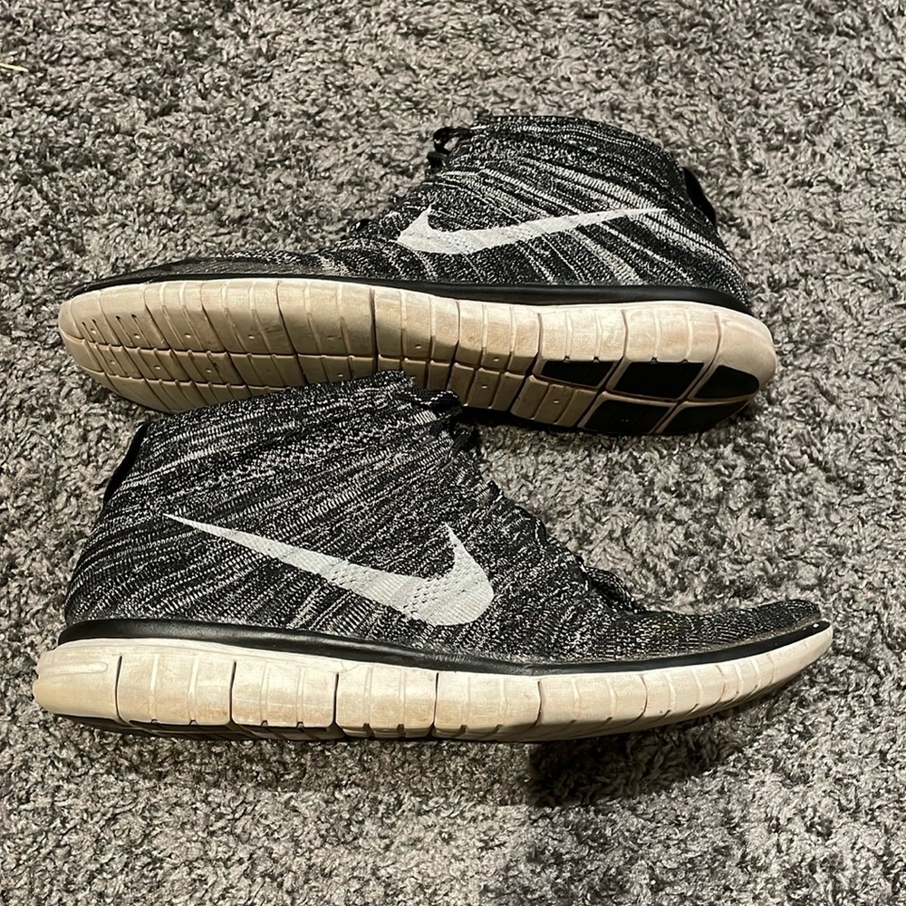 Nike flyknit chukka